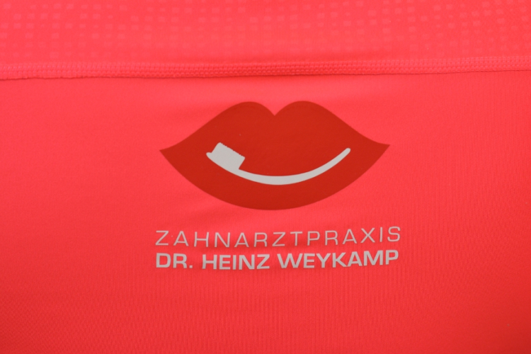 Praxis & Mitarbeiter >  | Zahnarztpraxis Dr. Heinz J. Weykamp - in Emmerich und Umgebung